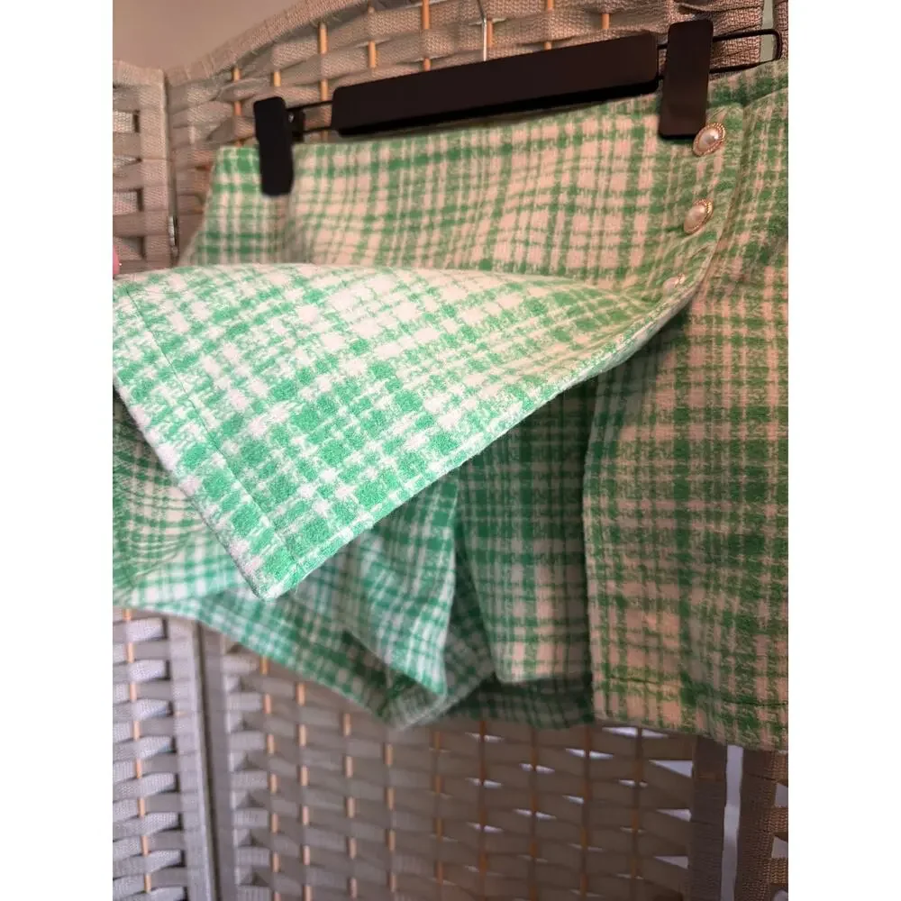FOREVER 21 Plaid Tweed Skort Women's Green White M Asymmetrical Wrap Style